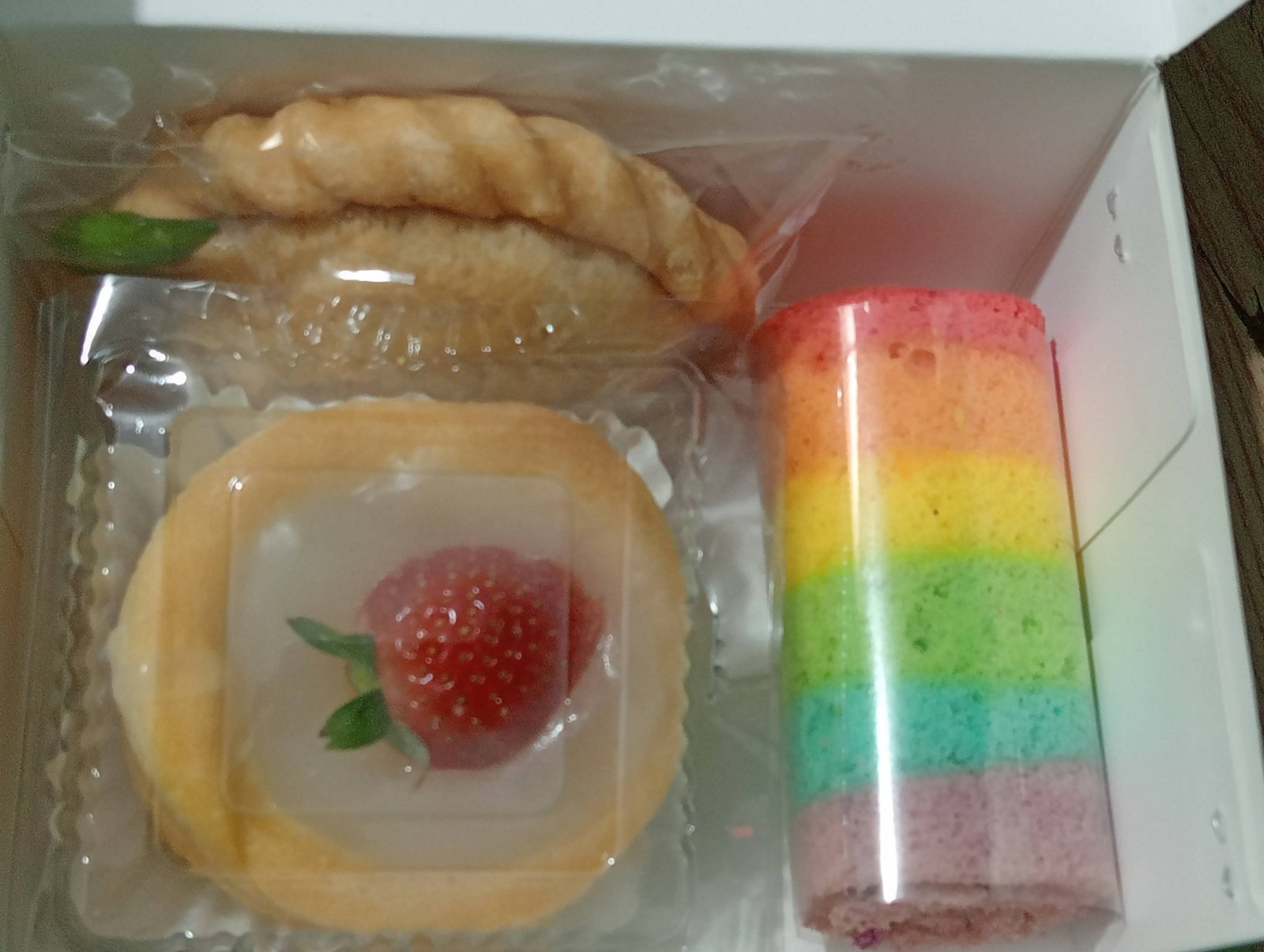 Paket snack box isi 3