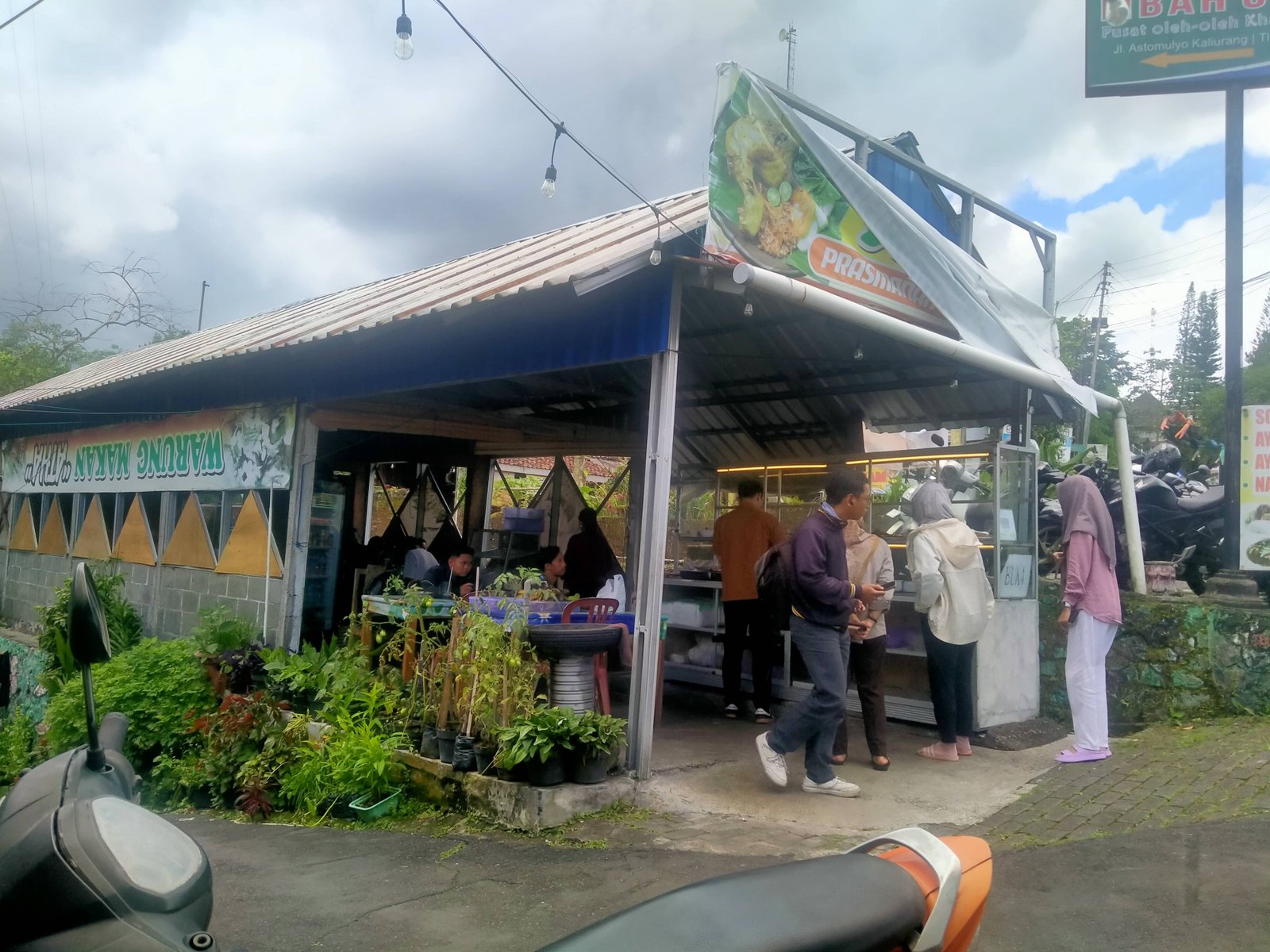 Warung Atha